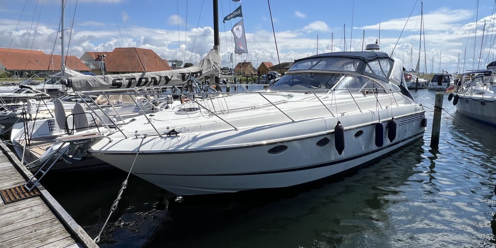 Fairline Targa 43 