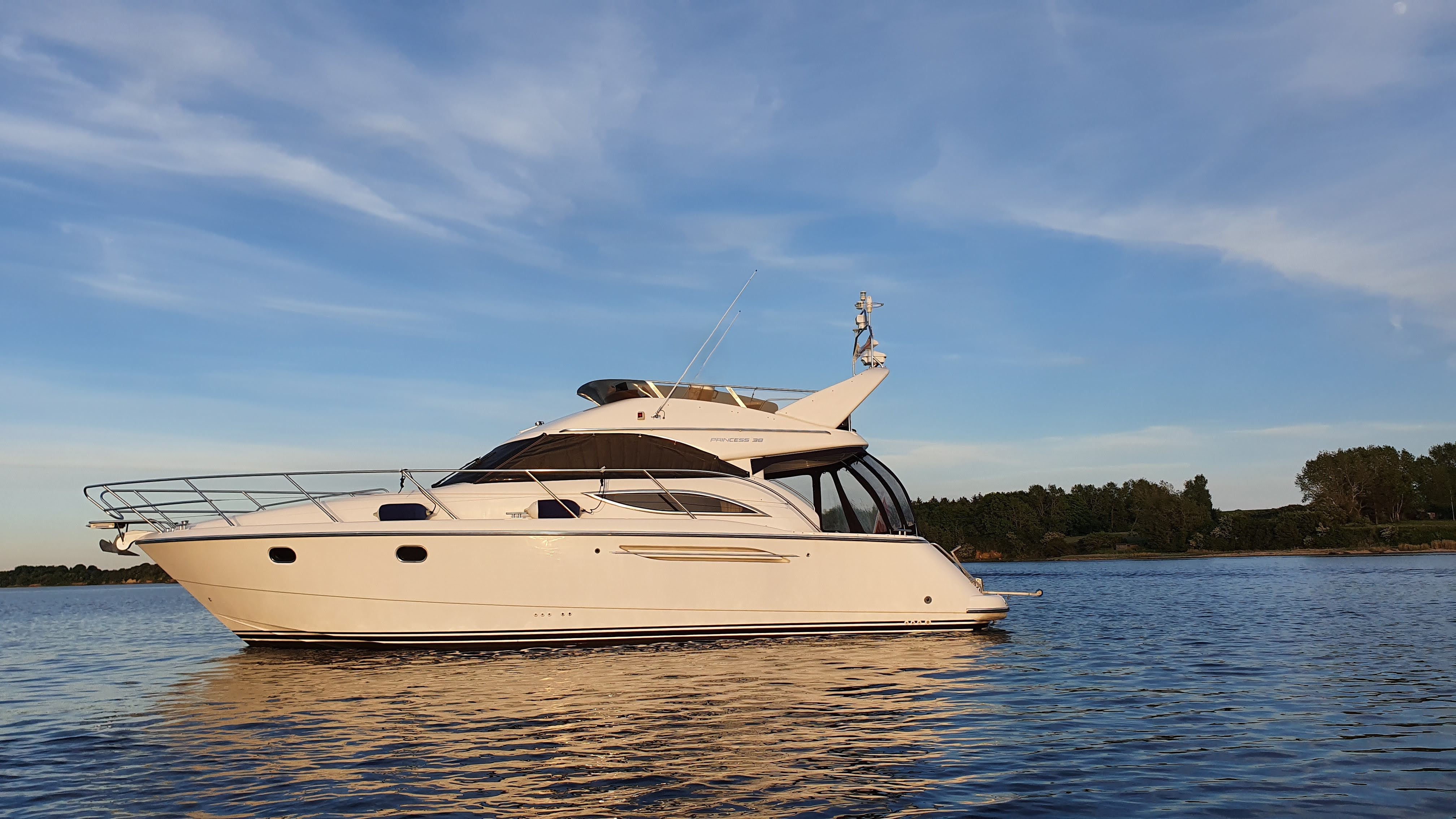 Princess 38 Flybridge