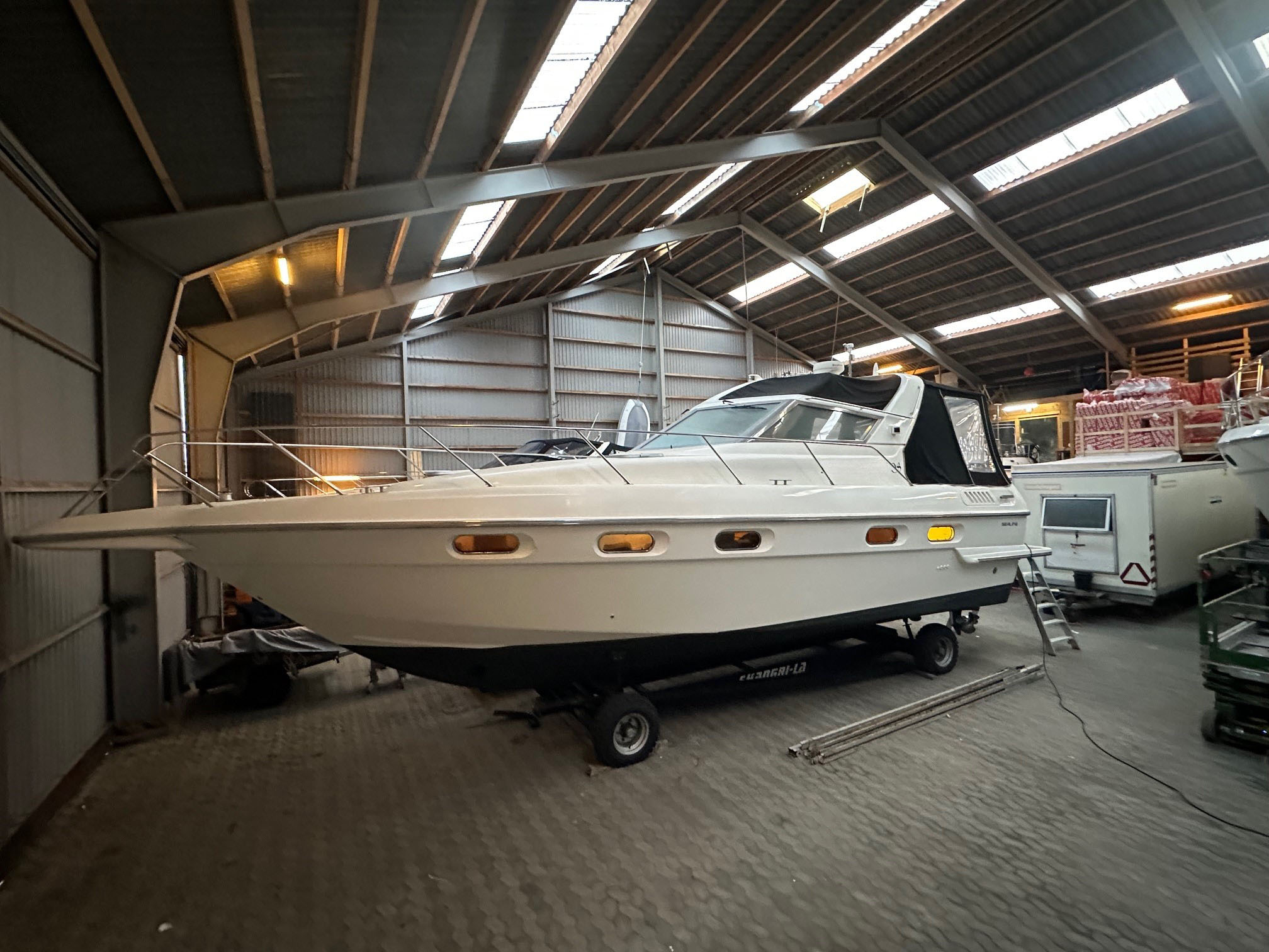 Sealine 365 Sportsbridge