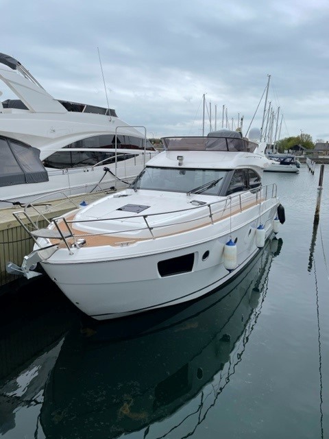 Bavaria Virtess 420 Fly